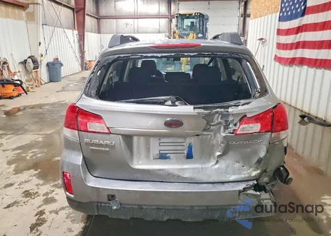 2011 Subaru Outback 2.5I Premium из США, поврежденный, VIN 4S4BRBCC4B3365861